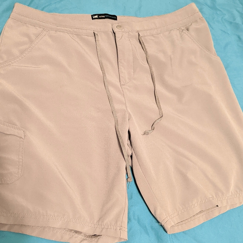 Lee Active Performance Shorts size 14